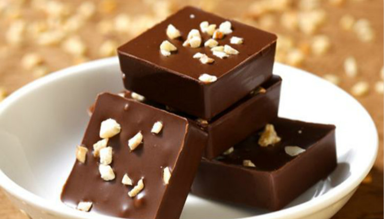 牛津博士说每天45g黑巧克力能减肥，这个假实验，全世界都信了