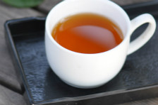 冬季补肾的好时节，喝一杯黄精桑椹茶吧
